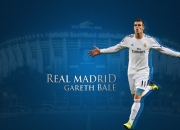 费德勒迎来二十赛季出色发挥，巴塞罗那观众热烈欢呼！全场沸腾不已