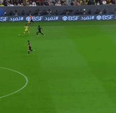 勇士引发争议！，C罗官方宣布败北新规全场沸腾不已(败北勇者汉化游戏)